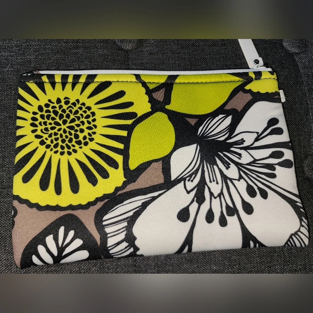 Preowned‎ Vera Bradley Neoprene bag